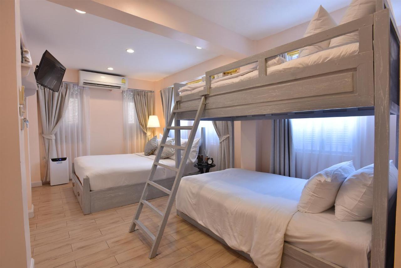 Noursabah Boutique Bed Bangkok Bed & Breakfast Стая снимка